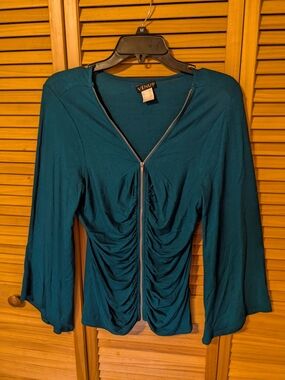 VENUS Teal Zip-Front Ruched V-Neck Blouse